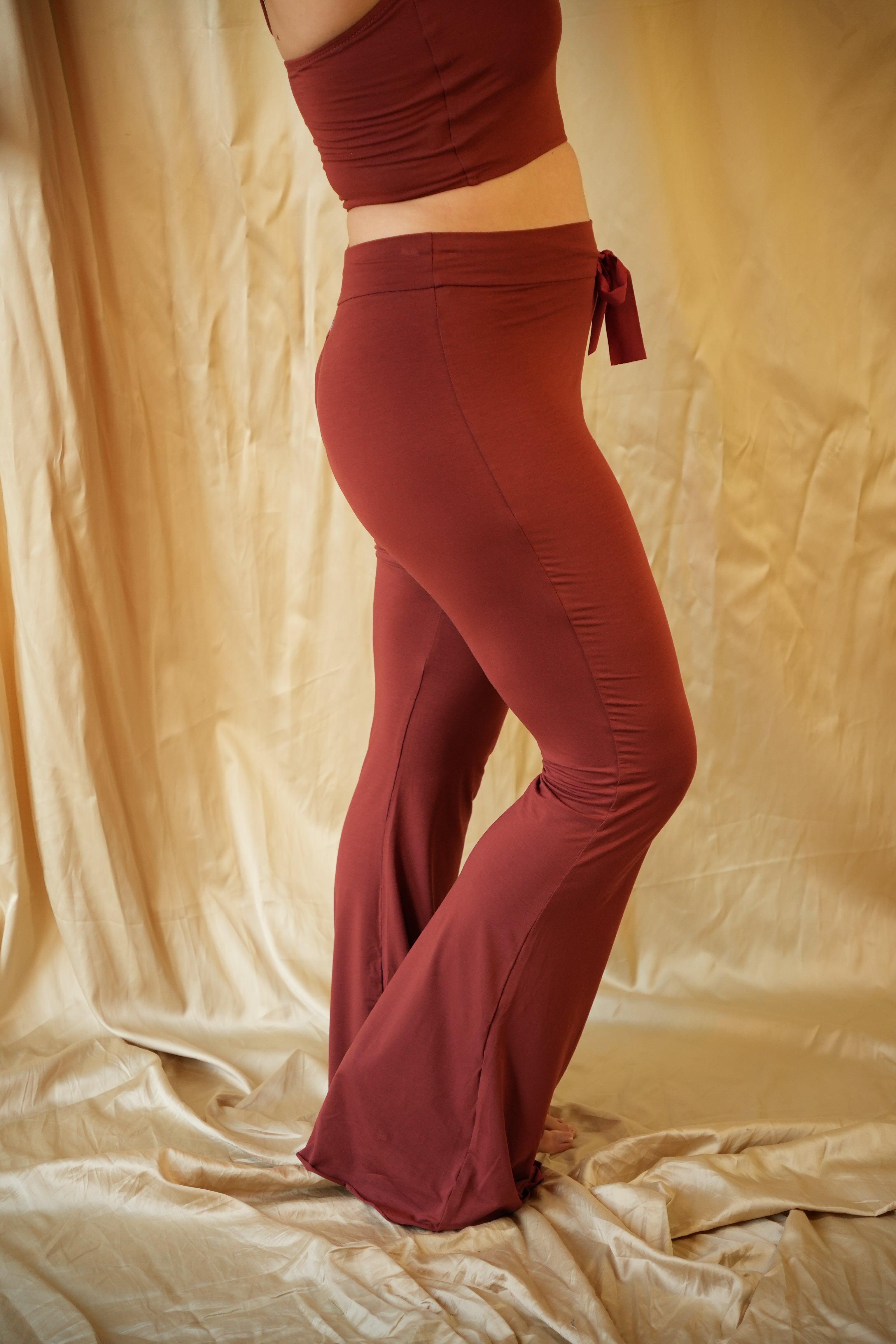 Cycas Pantalone Organica☽ 2025