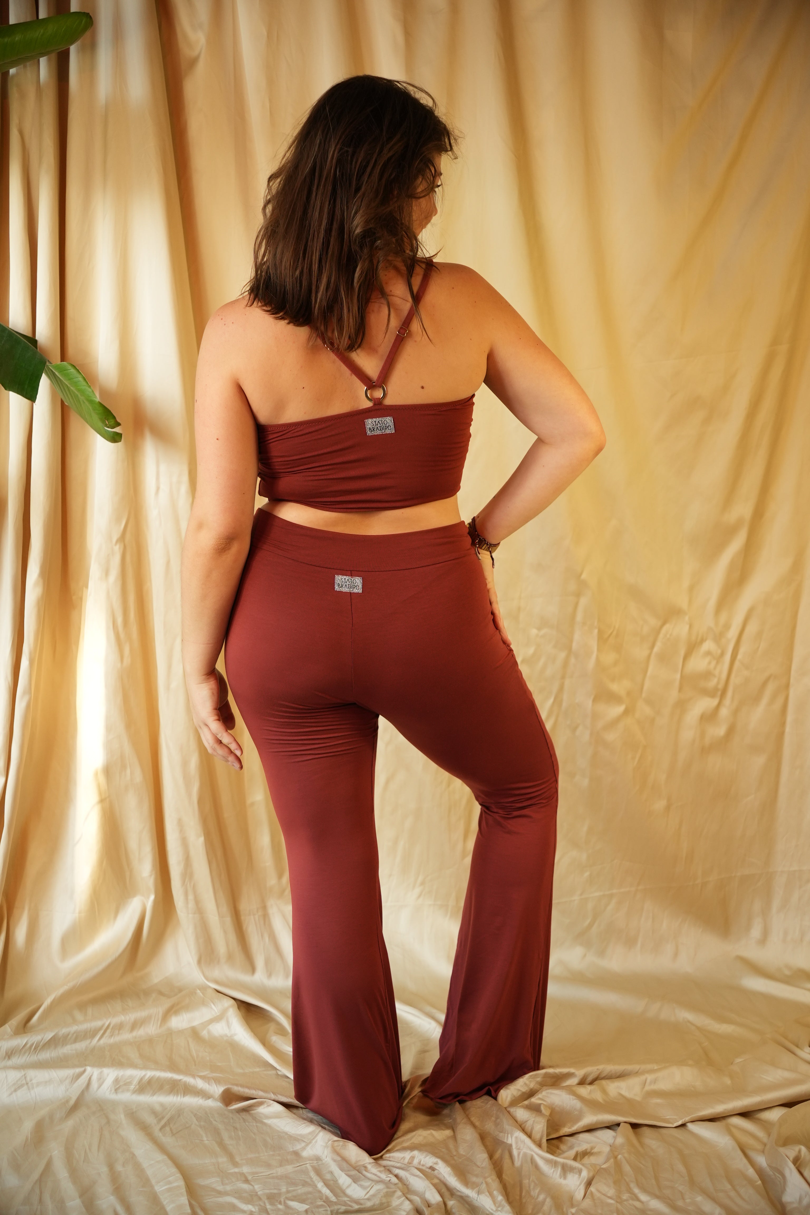 Cycas Pantalone Organica☽ 2025