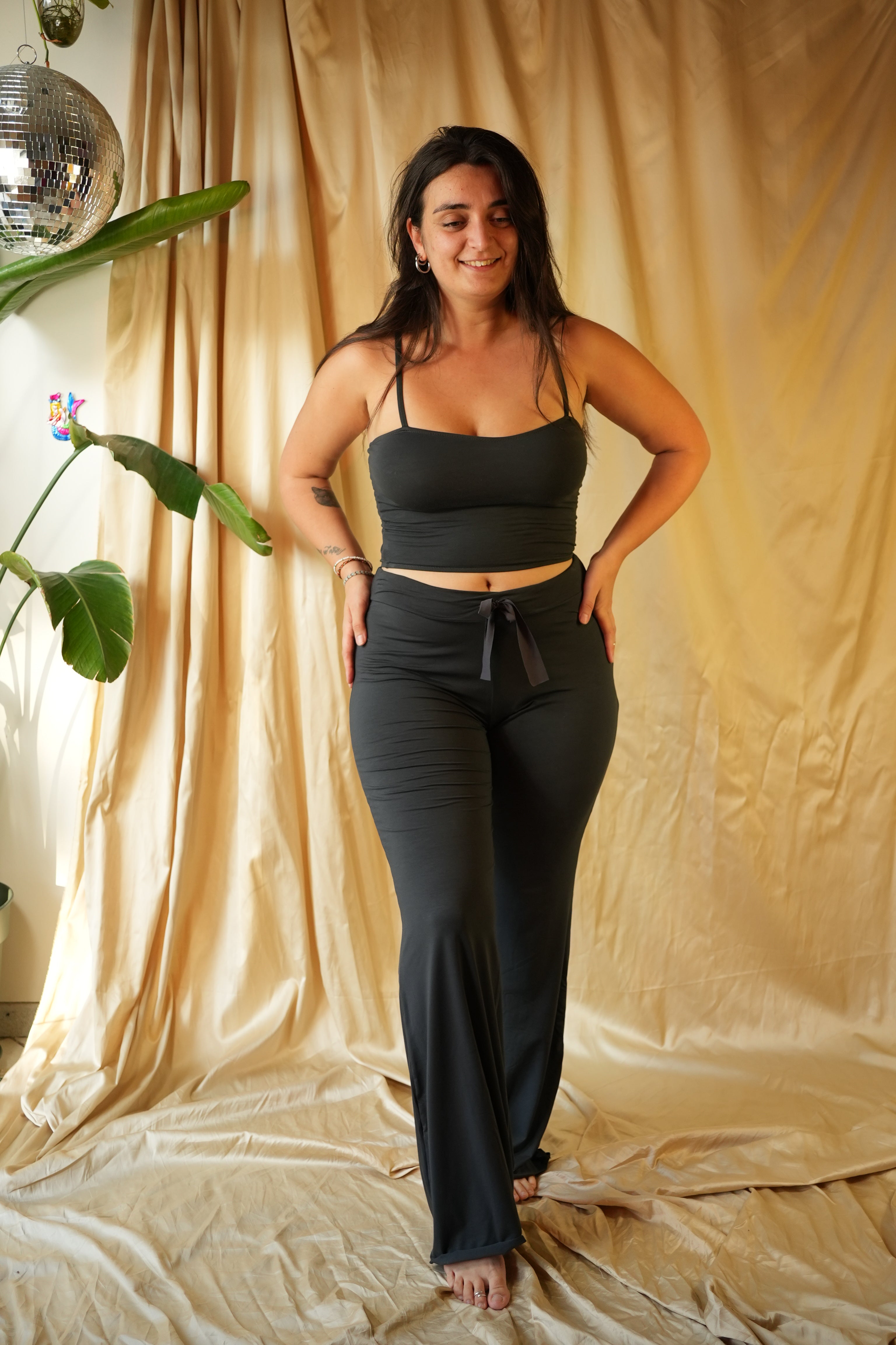 Cycas Pantalone Organica☽ 2025